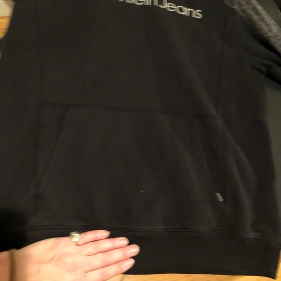Calvin Klein size large sweatshirt funnel neck sweatshirt - Picture 12 of 13